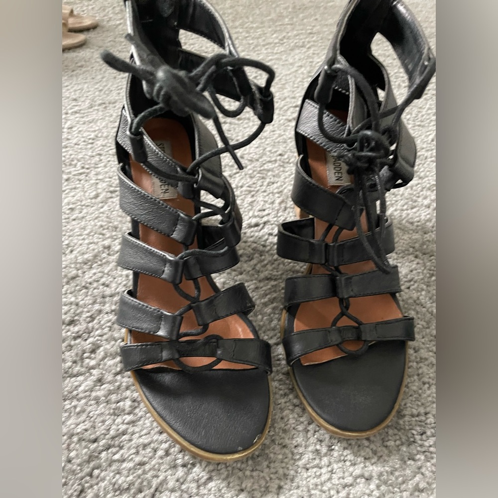 Steve Madden Lace Up Heels - size 7.5